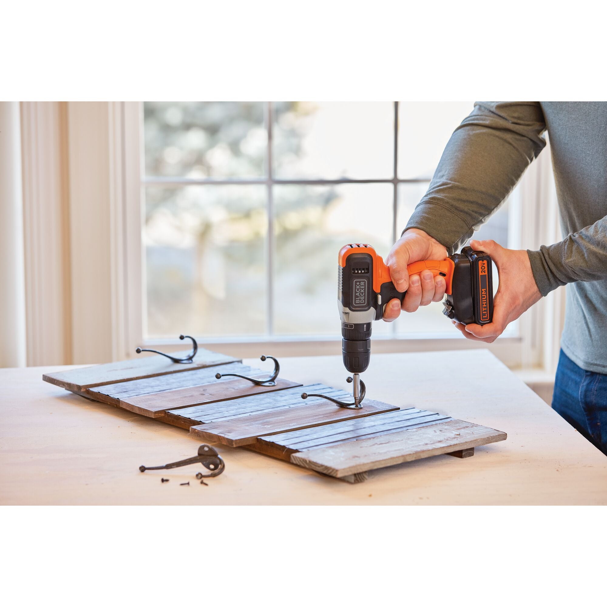 20V MAX* POWERCONNECT™ Cordless Drill and Impact Driver, Battery and Charger Included - Image 2