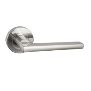 Lever Handle with Rosette - Cortina